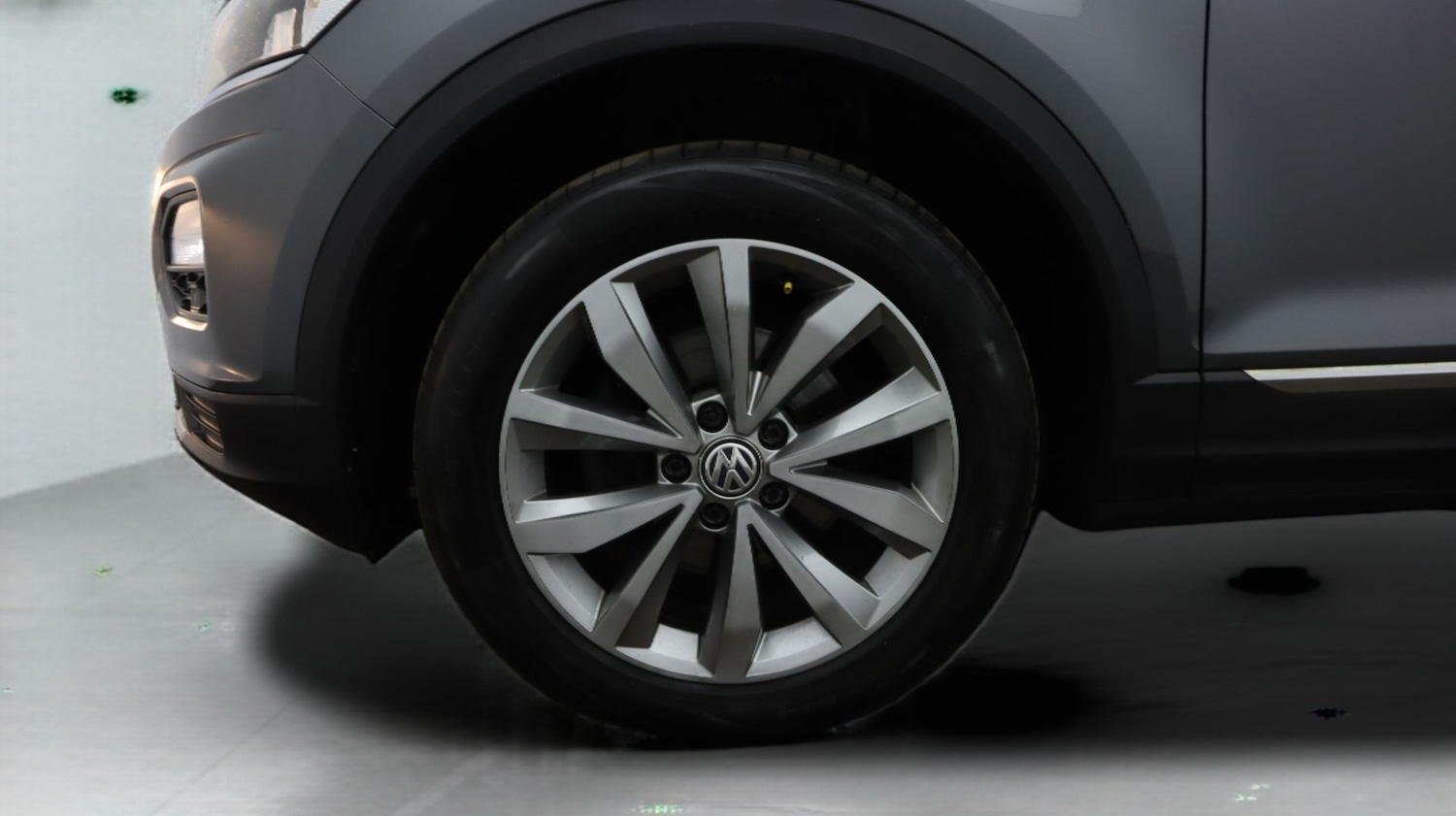 Used Volkswagen T-Roc for sale - 77412561: Photo 18