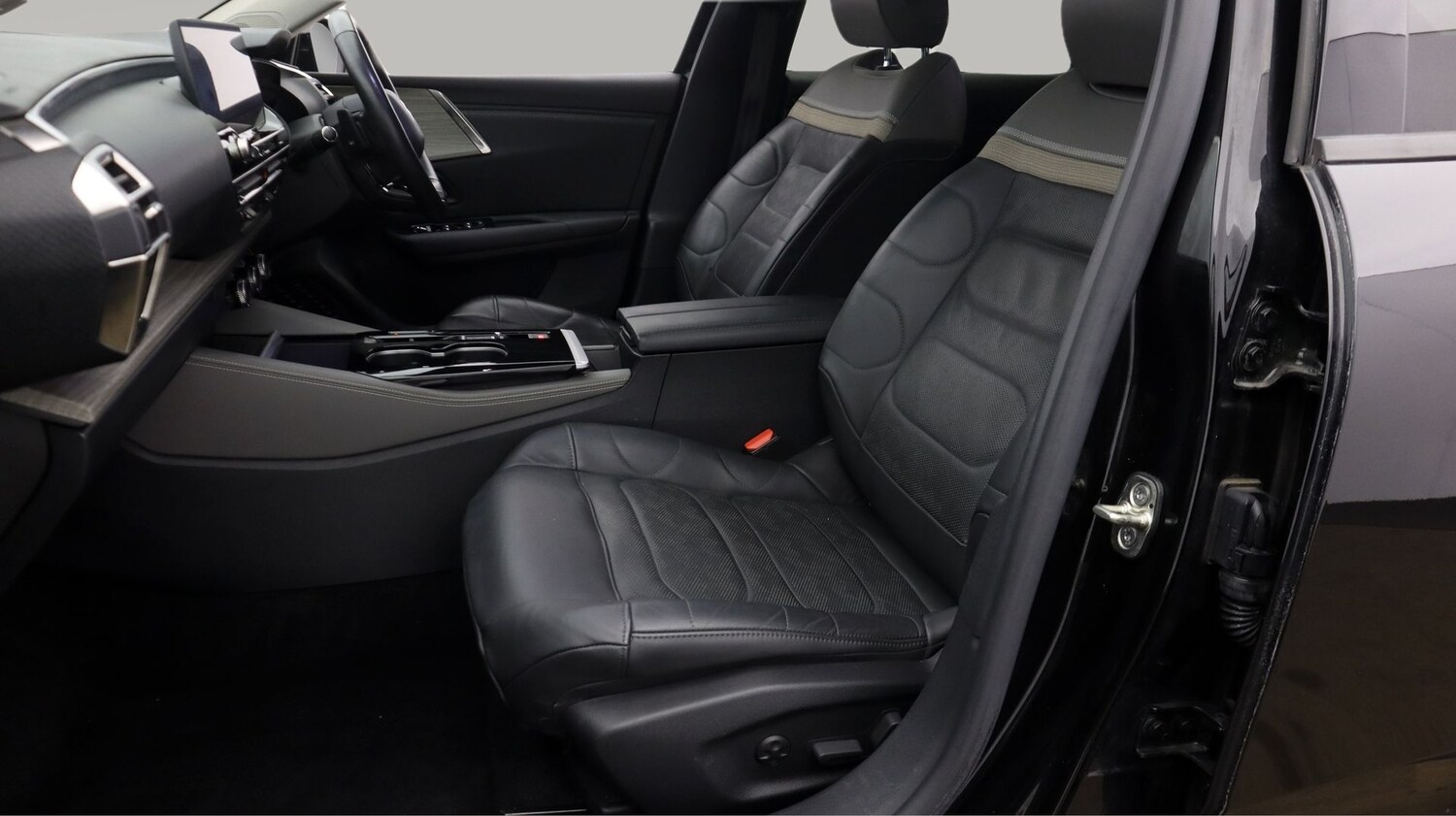 Used Citroen C5 X 2022 for sale - 77878785: Photo 14