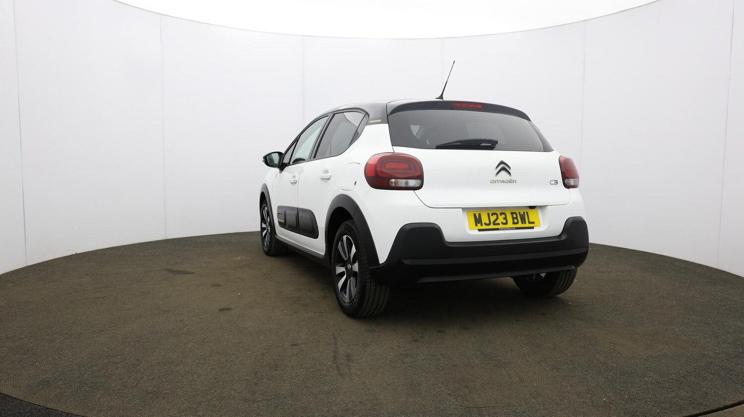 Vehicle 35