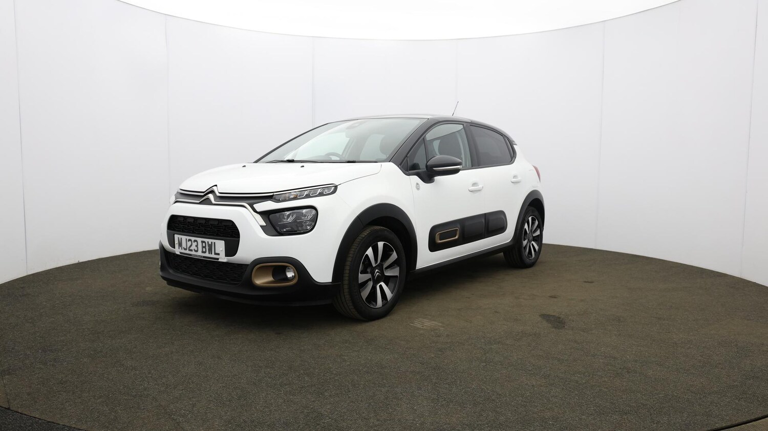 Vehicle 48