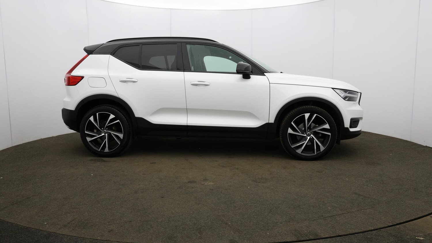Used Volvo XC40 2020 for sale - 75990737: Photo 51