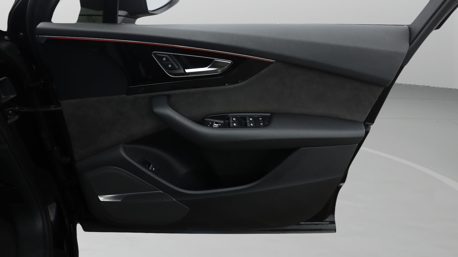 Used Audi Q7 2018 for sale - 77329531: Photo 15