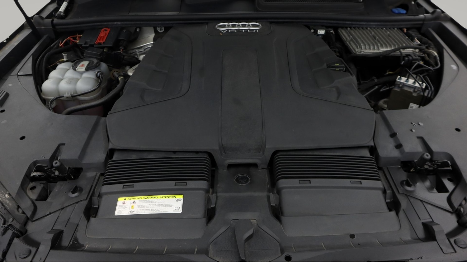 Used Audi Q7 2018 for sale - 77329531: Photo 19