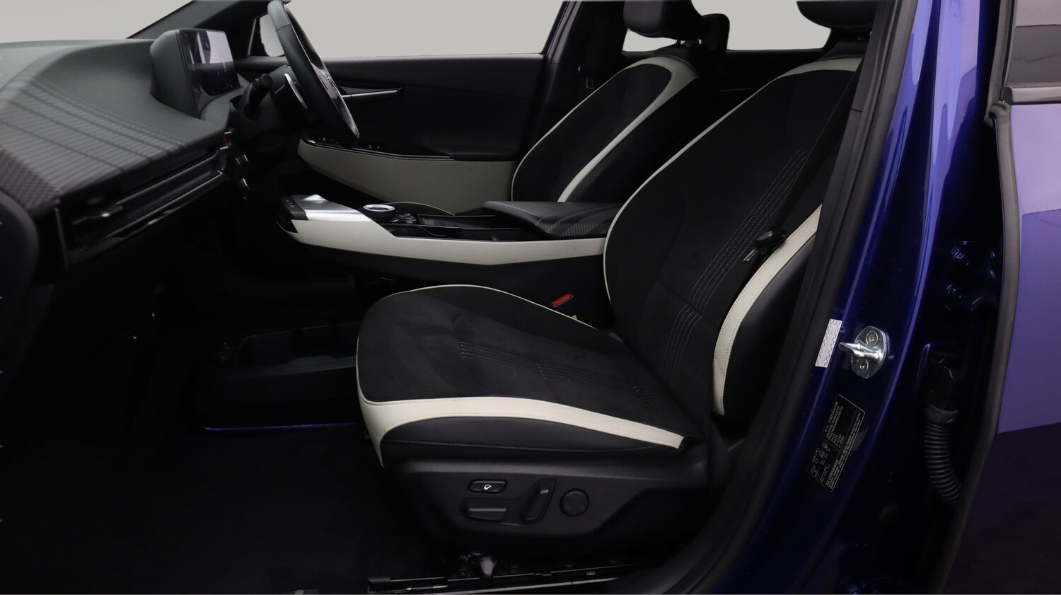 Used Kia EV6 2022 for sale - 77497896: Photo 14