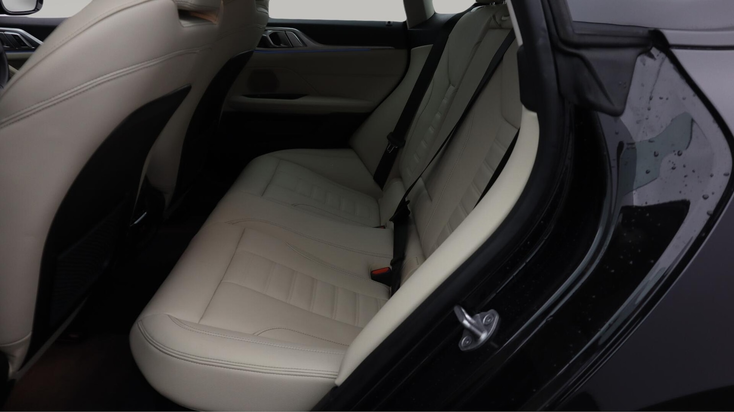 Used BMW i4 2024 for sale - 76522424: Photo 17