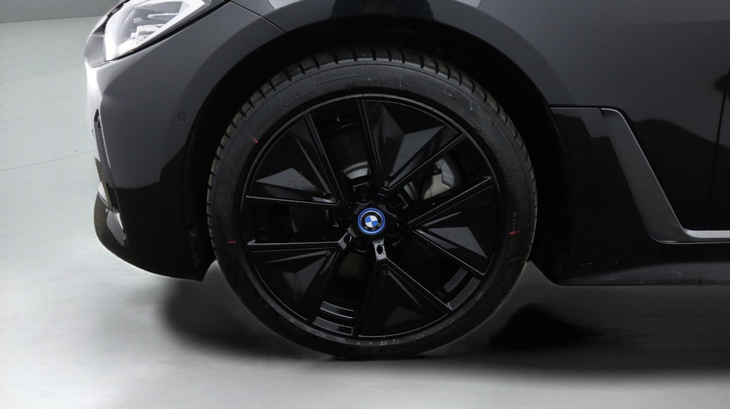 Used BMW i4 2024 for sale - 76522424: Photo 19