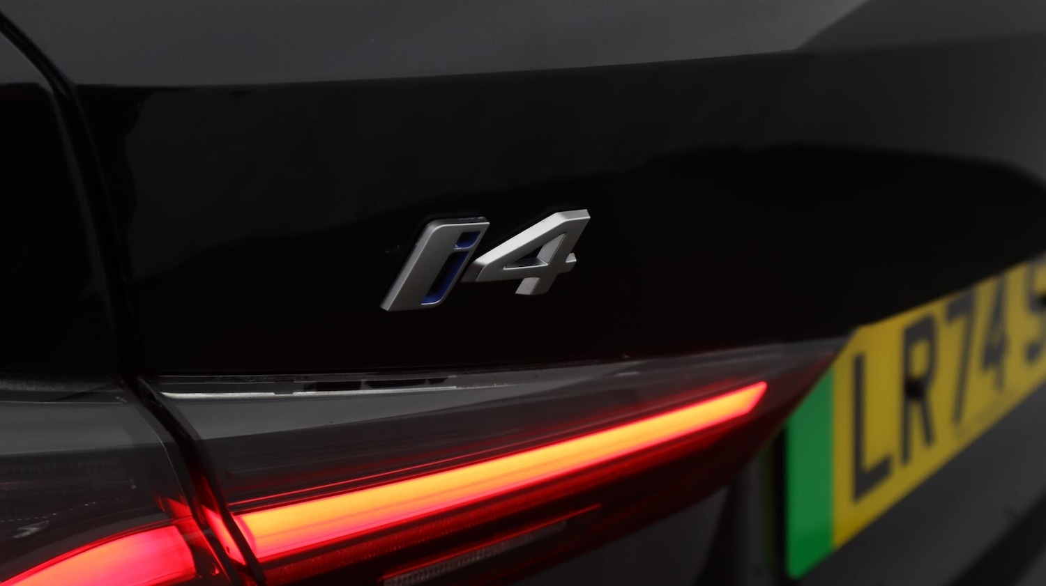 Used BMW i4 2024 for sale - 76522424: Photo 21