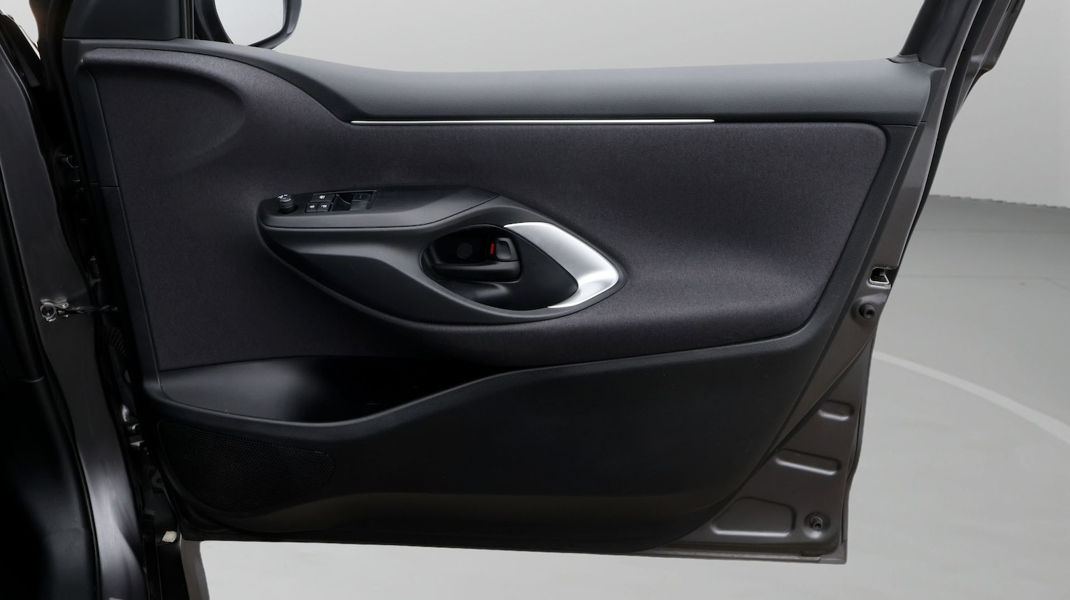 Used Toyota Yaris 2023 for sale - 77649922: Photo 15