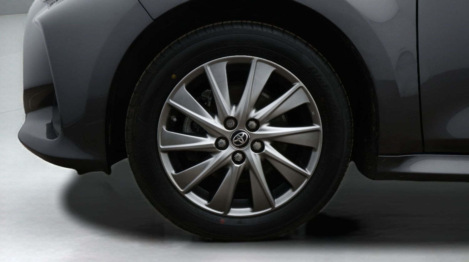 Used Toyota Yaris 2023 for sale - 77649922: Photo 18