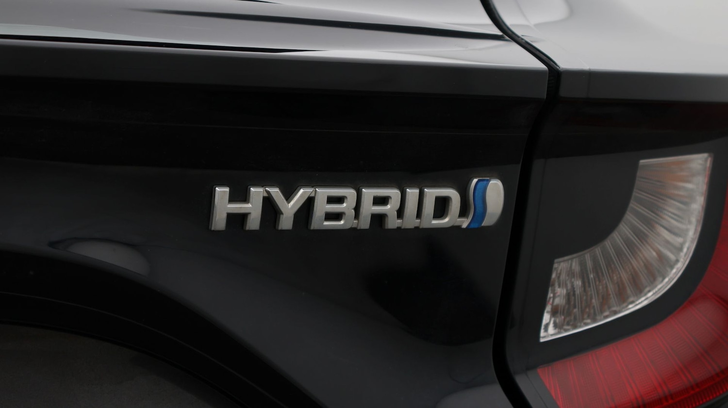 Used Toyota Yaris 2023 for sale - 77649922: Photo 24