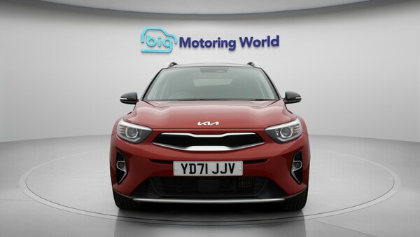 Used Kia Stonic 2021 for sale - 76306879: Photo 3
