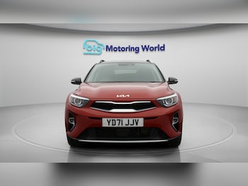 Used Kia Stonic 2021 for sale - 76306879: Photo 3