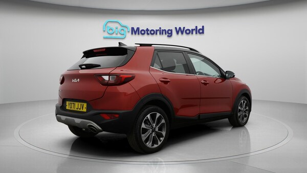 Used Kia Stonic 2021 for sale - 76306879: Photo 8
