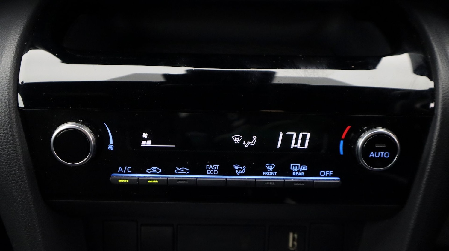 Used Toyota Yaris Cross 2022 for sale - 78098988: Photo 12