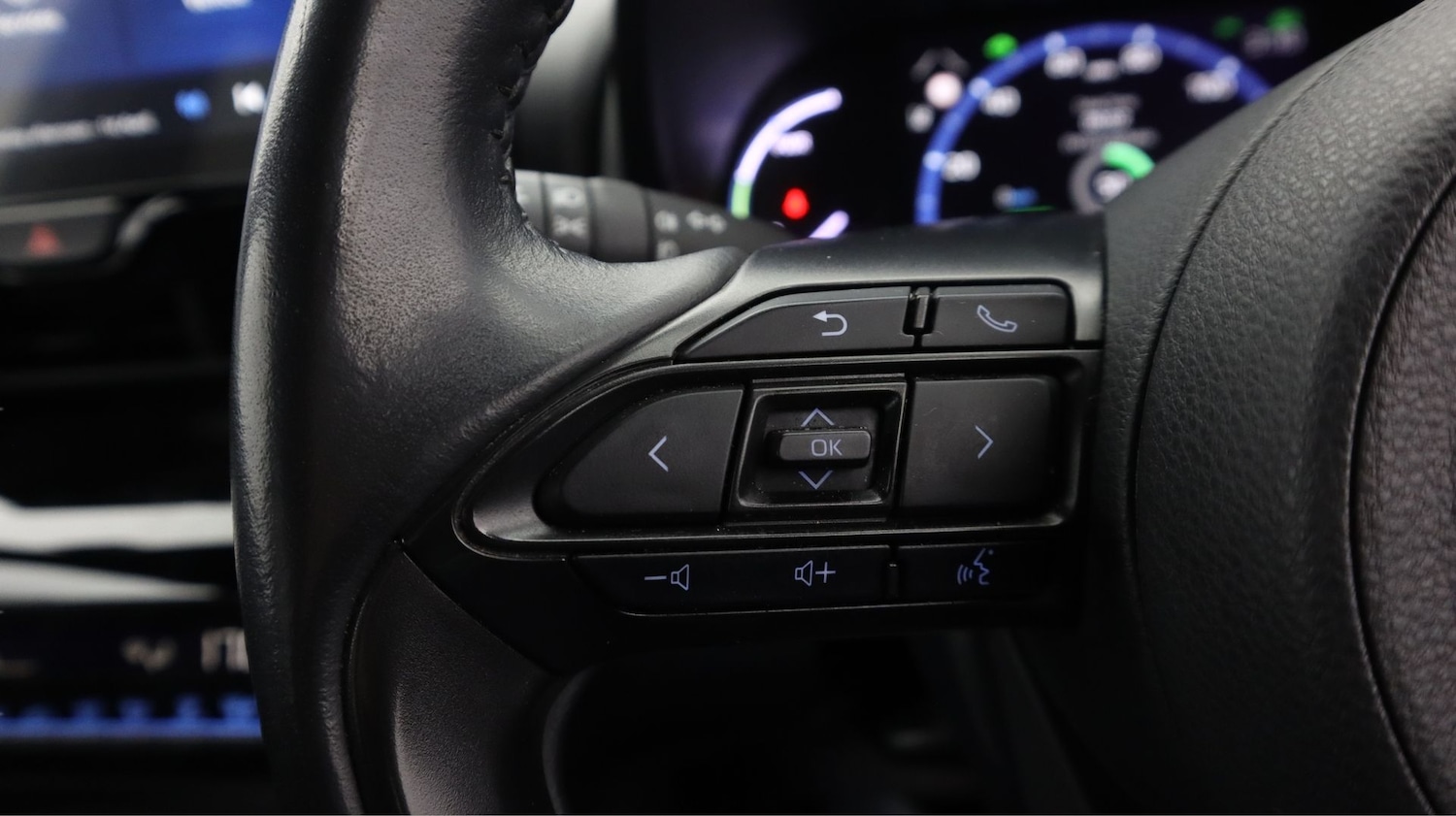 Used Toyota Yaris Cross 2022 for sale - 78098988: Photo 24