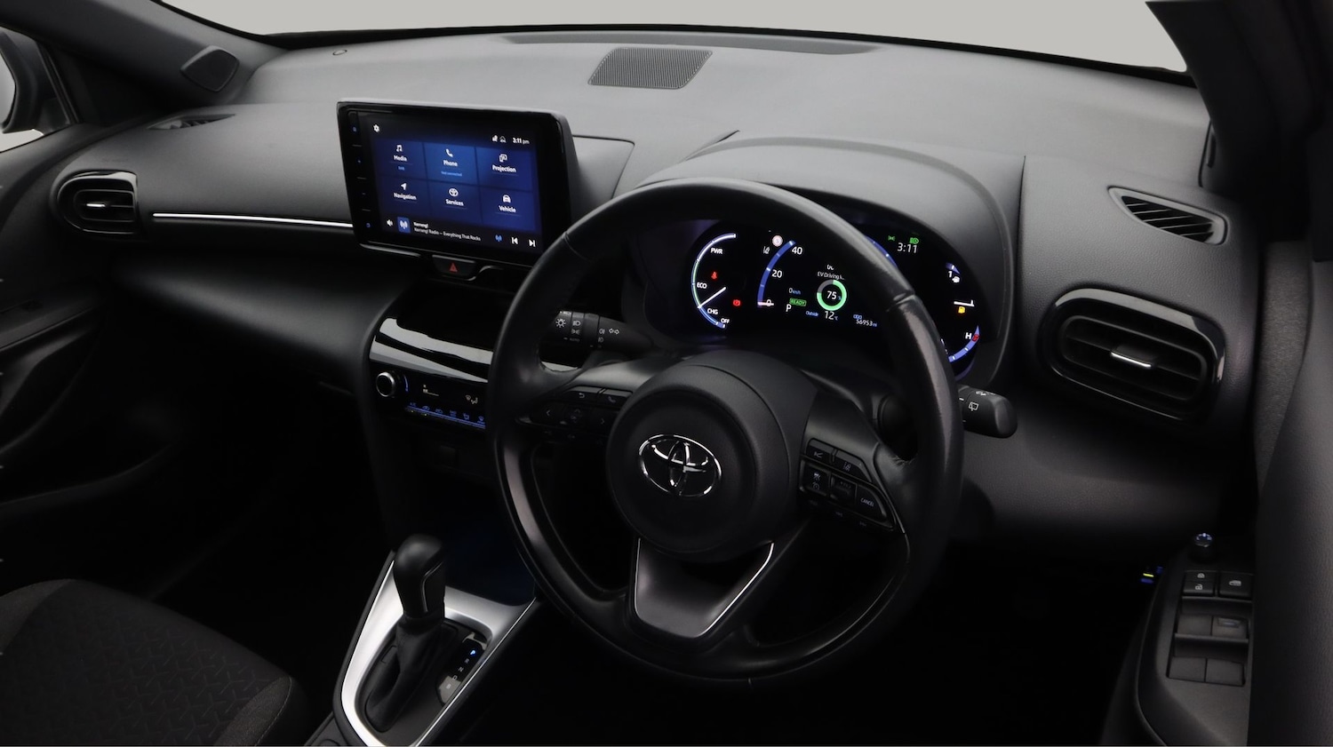 Used Toyota Yaris Cross 2022 for sale - 78098988: Photo 9