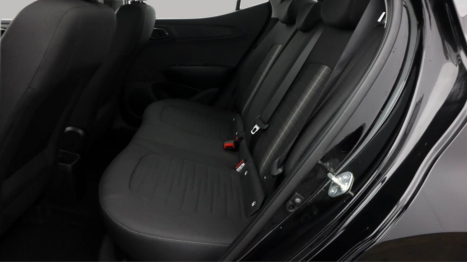 Used Hyundai i10 2024 for sale - 77328949: Photo 16