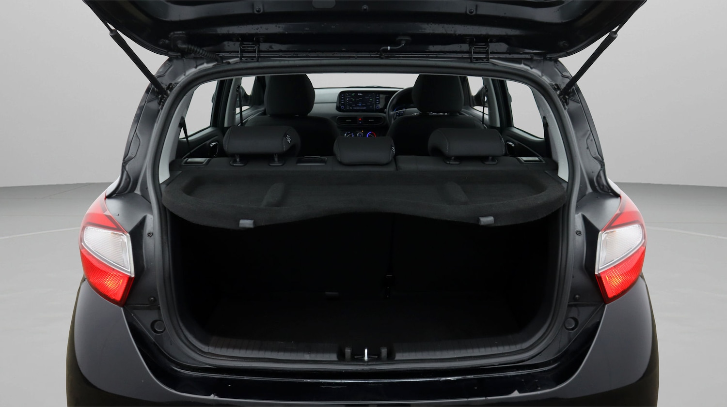 Used Hyundai i10 2024 for sale - 77328949: Photo 17