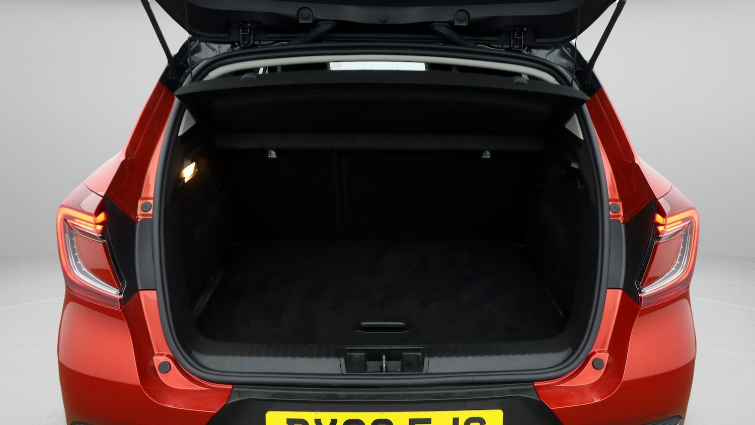 Used Renault Captur 2023 for sale - 78199085: Photo 17