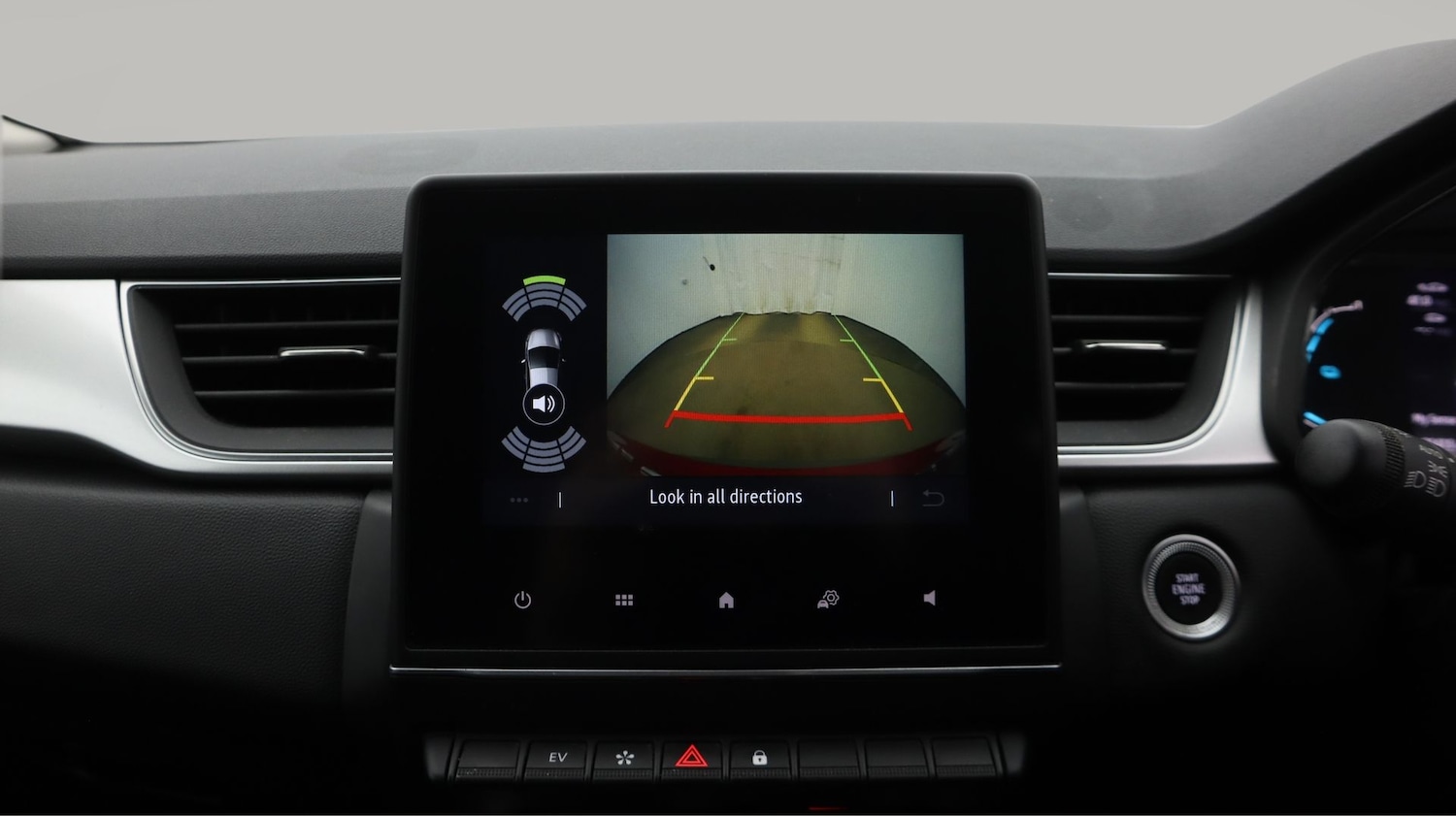 Used Renault Captur 2023 for sale - 78199085: Photo 23