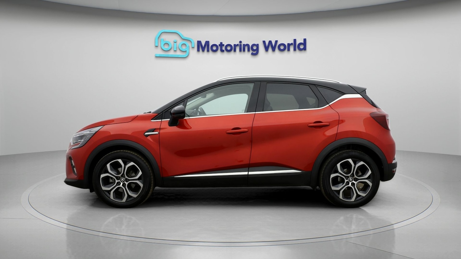 Used Renault Captur 2023 for sale - 78199085: Photo 4