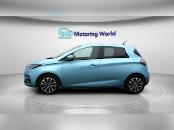 Used Renault Zoe 2022 for sale - 77077181: Photo