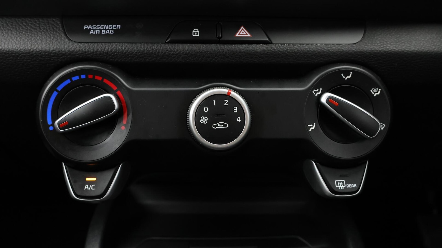 Used Kia Stonic 2022 for sale - 76001700: Photo 13