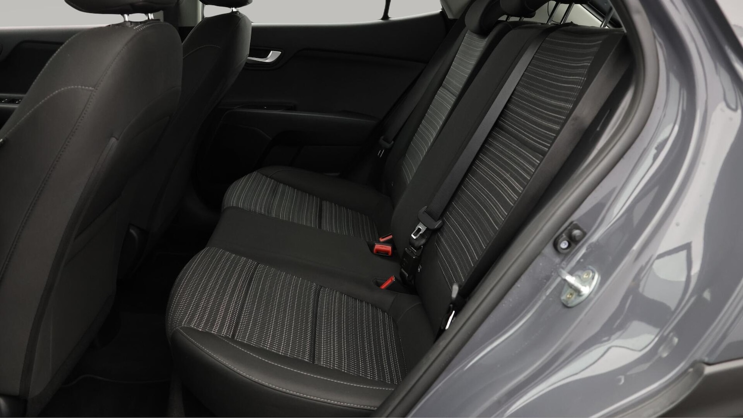 Used Kia Stonic 2022 for sale - 76001700: Photo 17