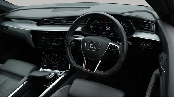 Used Audi e-tron 2022 for sale - 76306598: Photo 10