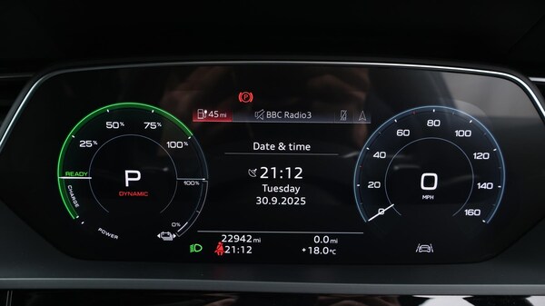 Used Audi e-tron 2022 for sale - 76306598: Photo 11