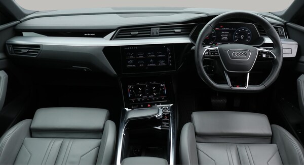 Used Audi e-tron 2022 for sale - 76306598: Photo 14
