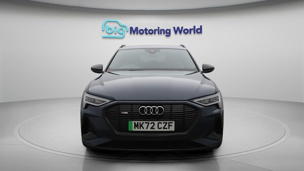 Used Audi e-tron 2022 for sale - 76306598: Photo 3