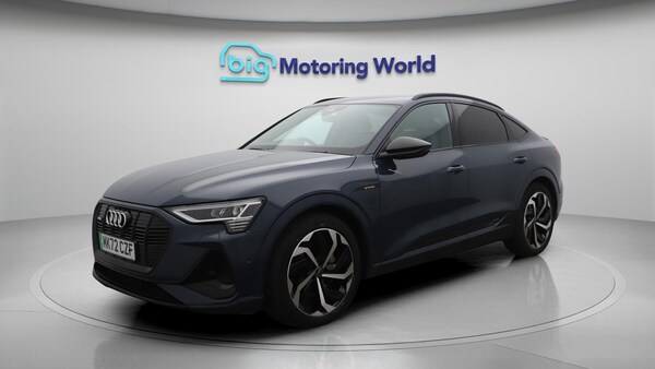 Used Audi e-tron 2022 for sale - 76306598: Photo 4