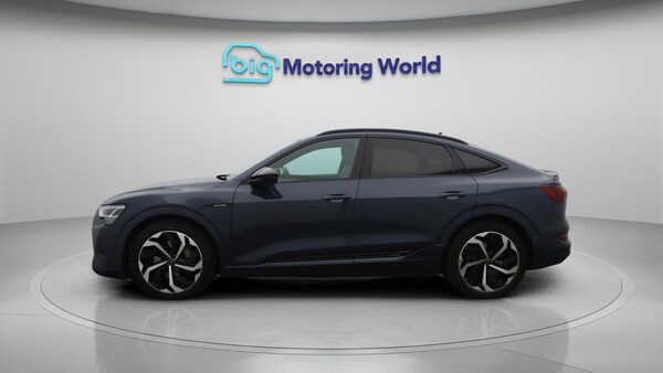 Used Audi e-tron 2022 for sale - 76306598: Photo 5