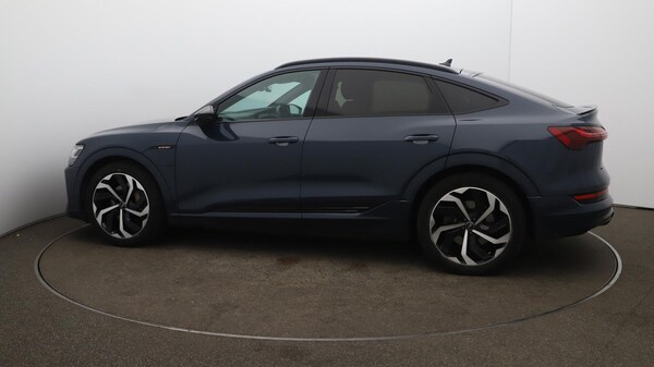 Used Audi e-tron 2022 for sale - 76306598: Photo 60