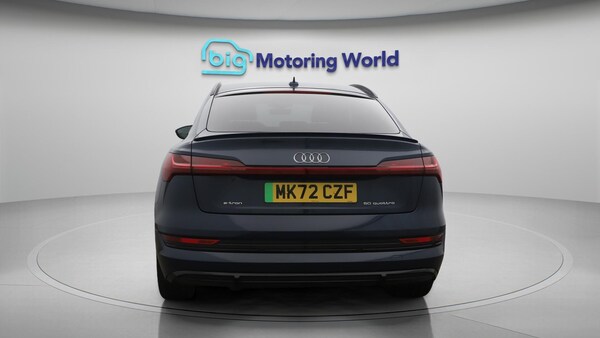 Used Audi e-tron 2022 for sale - 76306598: Photo 7