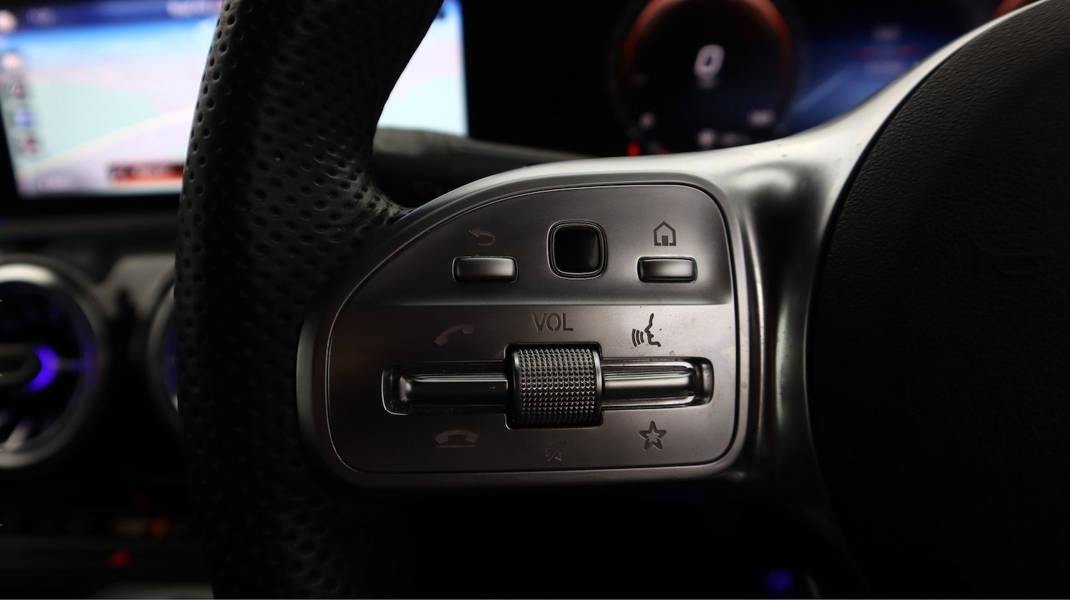 Used Mercedes-Benz CLA for sale - 77260996: Photo 23