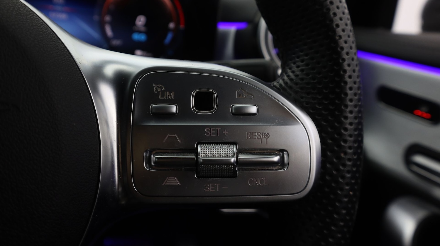 Used Mercedes-Benz CLA for sale - 77260996: Photo 26