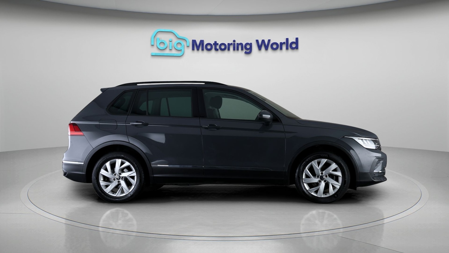 Used Volkswagen Tiguan 2021 for sale - 77966619: Photo 8