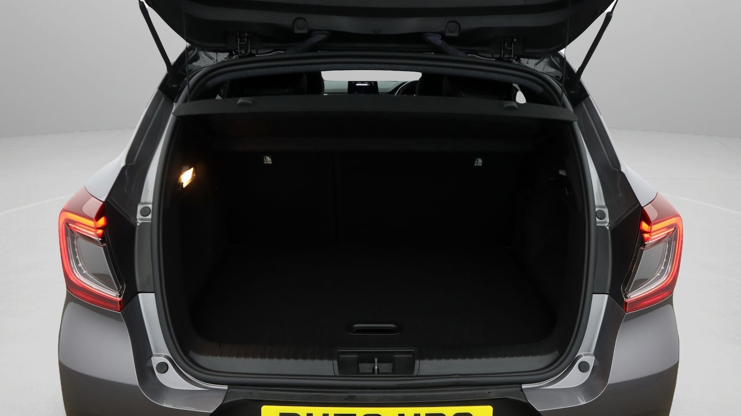 Used Renault Captur 2022 for sale - 77846592: Photo 17