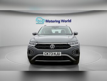 Used Volkswagen T-Roc 2023 for sale - 78452263: Photo