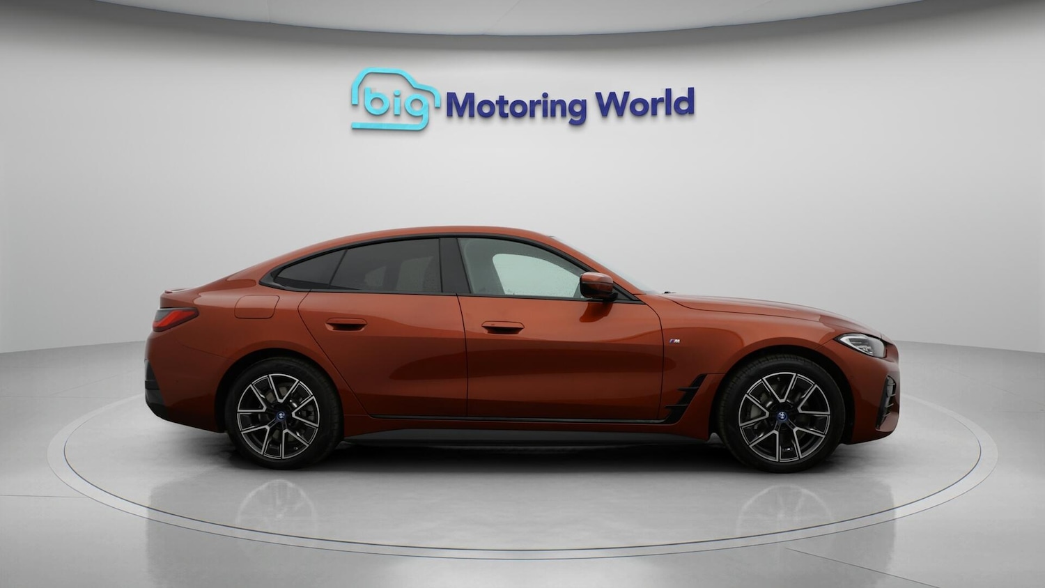 Used BMW i4 2023 for sale - 76484865: Photo 9