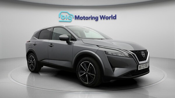 Used Nissan Qashqai for sale - 76337849: Photo 2
