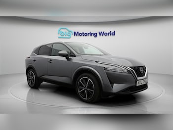 Used Nissan Qashqai for sale - 76337849: Photo 2