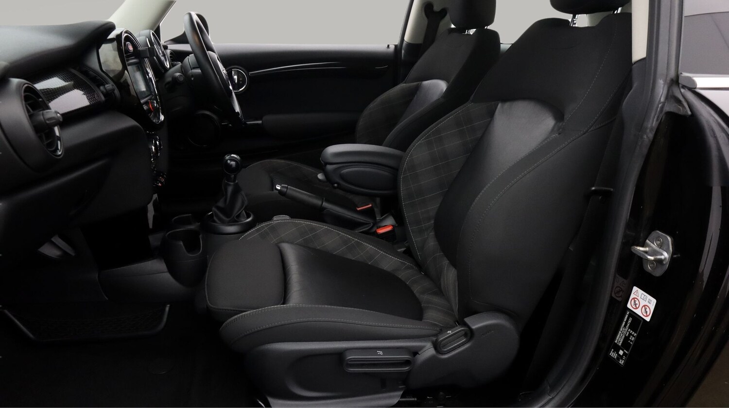 Used MINI Hatch 2017 for sale - 77933931: Photo 14