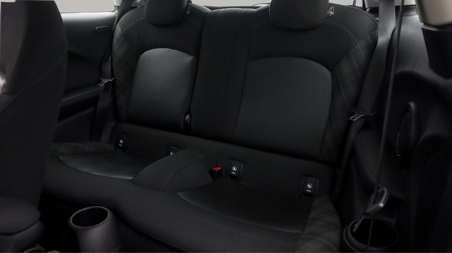 Used MINI Hatch 2017 for sale - 77933931: Photo 16