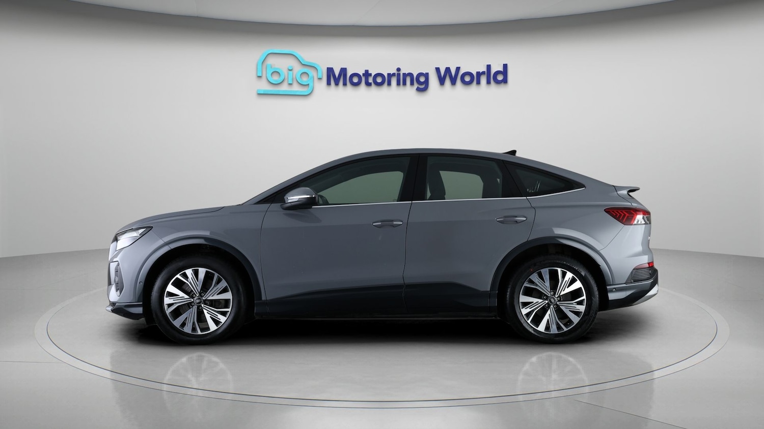 Used Audi Q4 e-tron 2023 for sale - 77652448: Photo 4