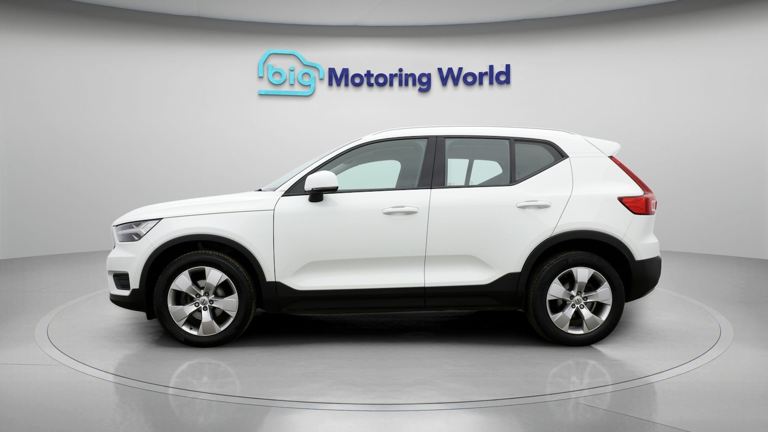 Used Volvo XC40 2021 for sale - 78171904: Photo 4