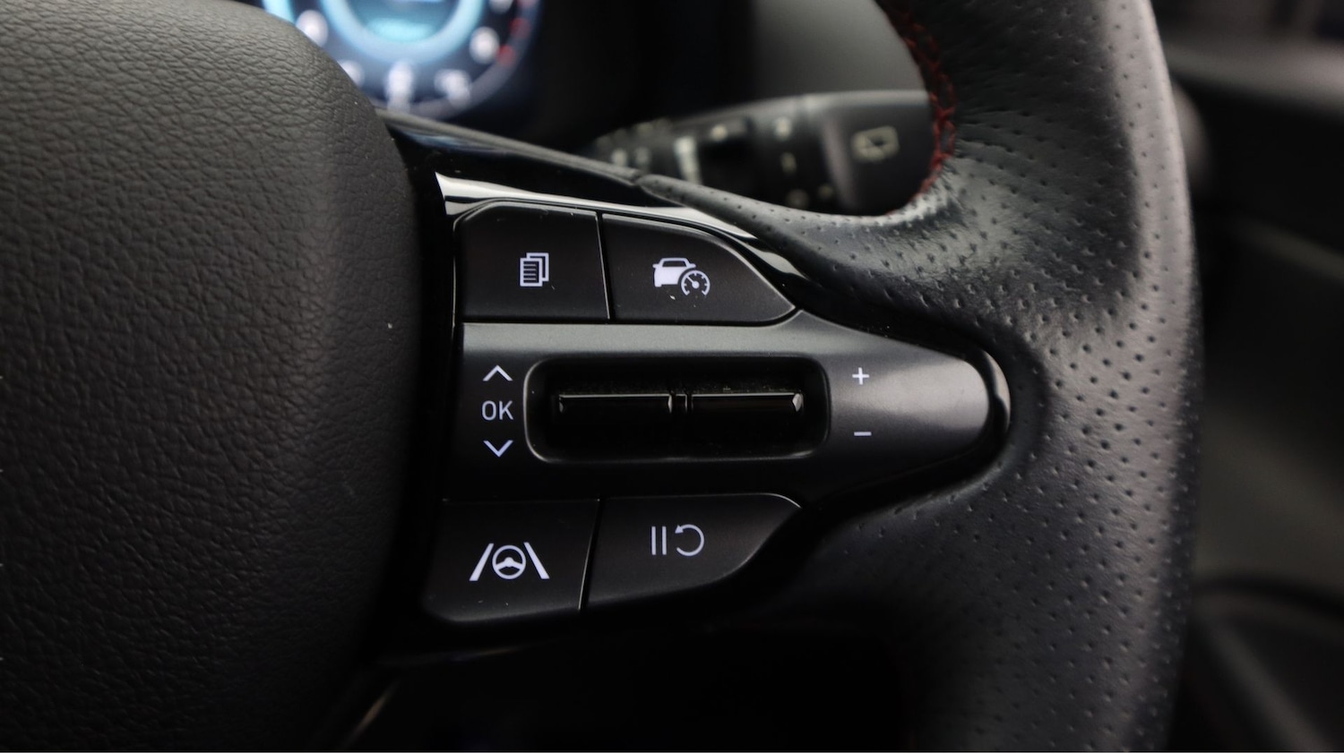 Used Hyundai i20 2023 for sale - 77822573: Photo 21