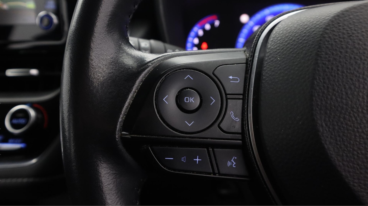 Used Toyota Corolla 2020 for sale - 76752463: Photo 23